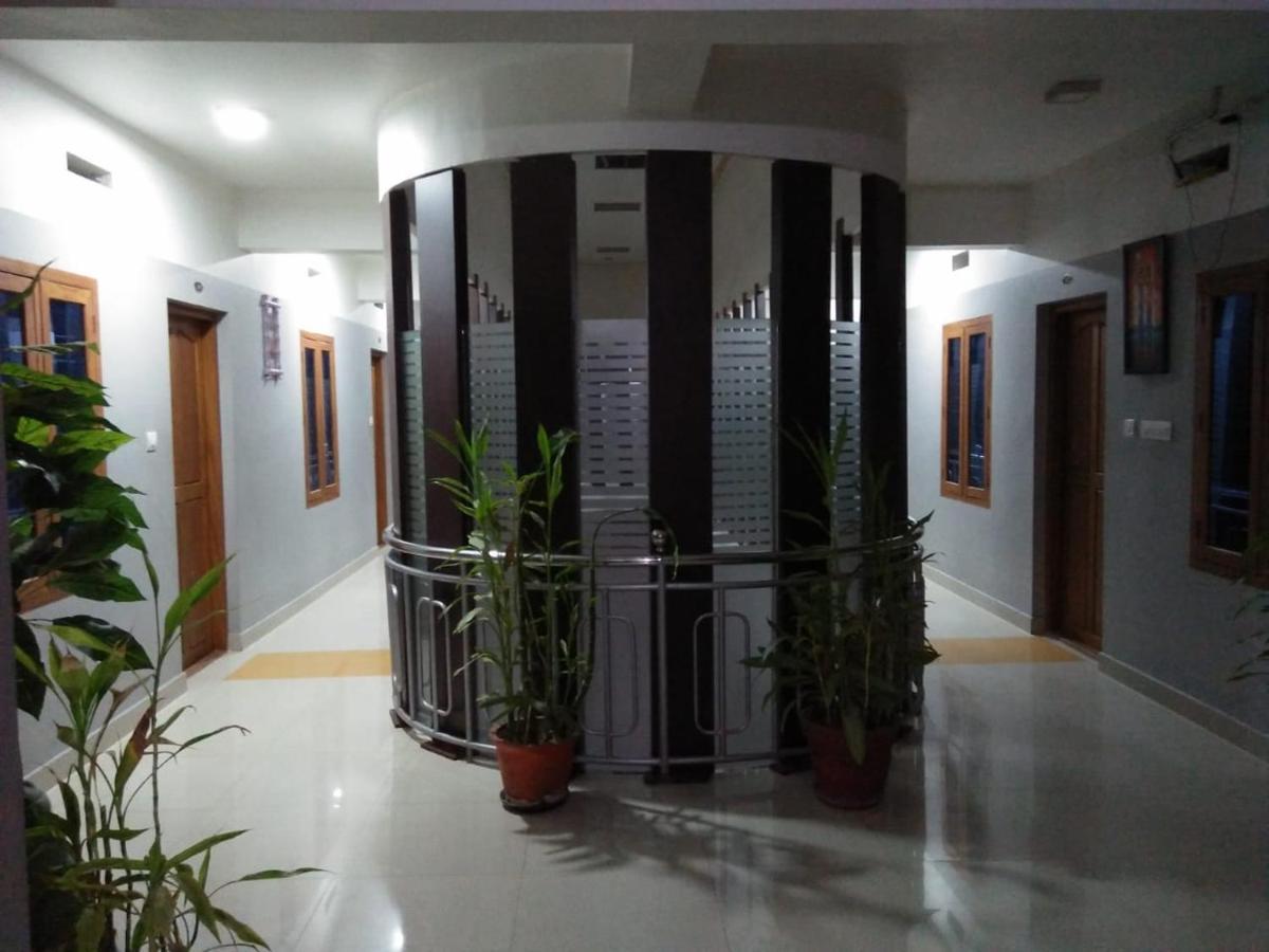 Mp Residancy Hotel Perintalmanna Exterior photo