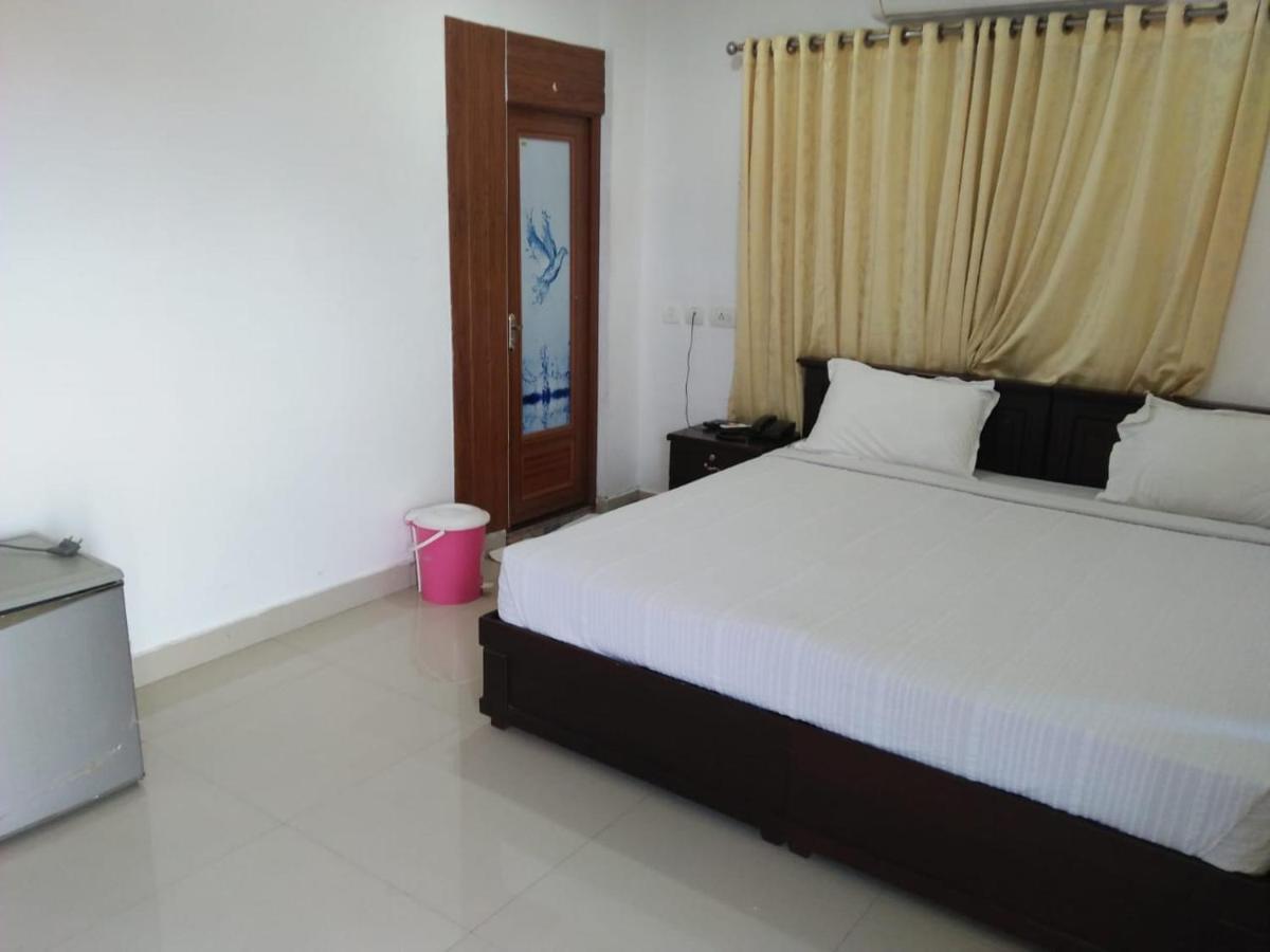 Mp Residancy Hotel Perintalmanna Exterior photo