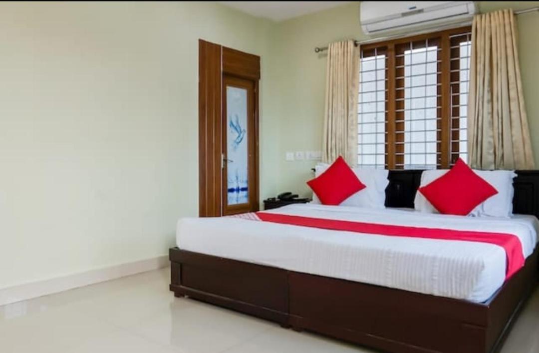 Mp Residancy Hotel Perintalmanna Exterior photo